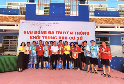 Trường THCS Tương Bình Hiệp tham gia giải bóng đá truyền thống khối trung học cơ sở lần thứ 24