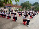 Nhà truờng tổ chức kiểm tra kiến thức bệnh Phong của các em học sinh các lớp.