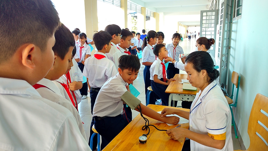 Tổ chức kiểm tra sức khỏe cho học sinh năm học 2018 - 2019