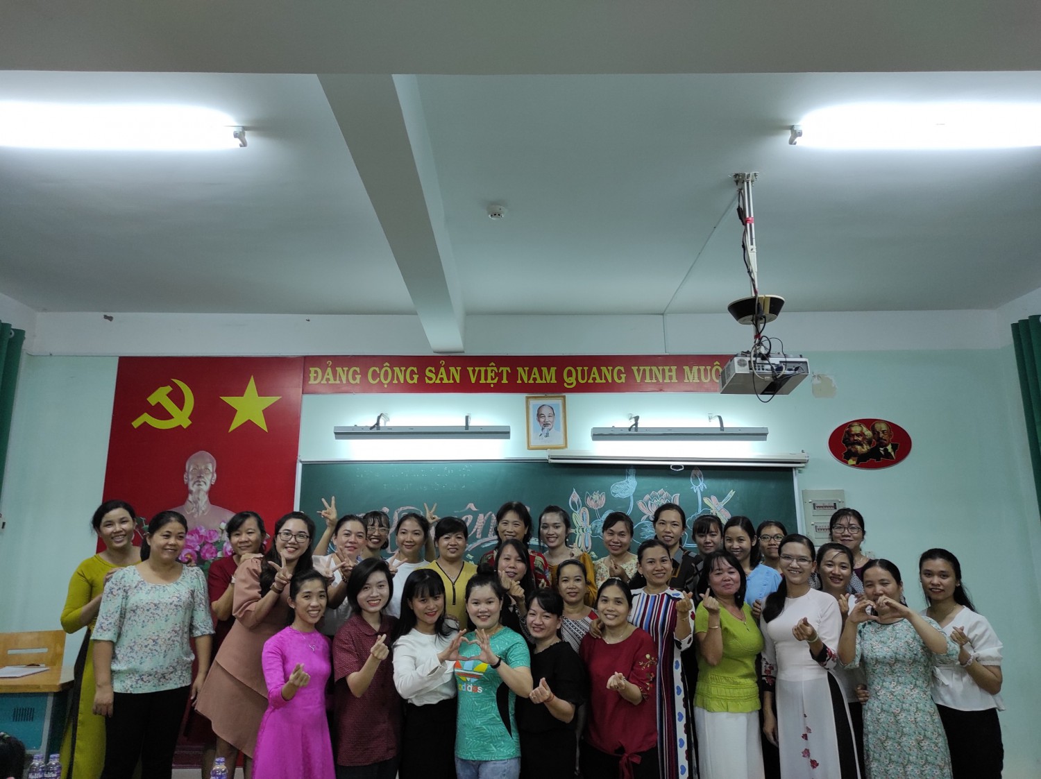 Lễ kỷ niệm 90 năm ngày thành lập Hội Liên hiệp phụ nữ Việt Nam (20/10/1930 - 20/10/2020).